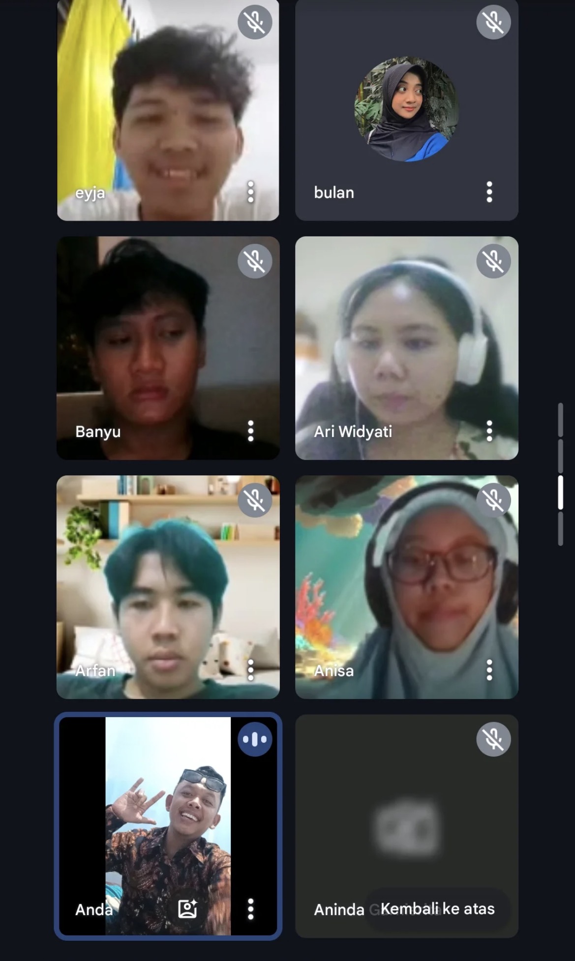 Dokumentasi latihan Speaking bersama peserta secara online